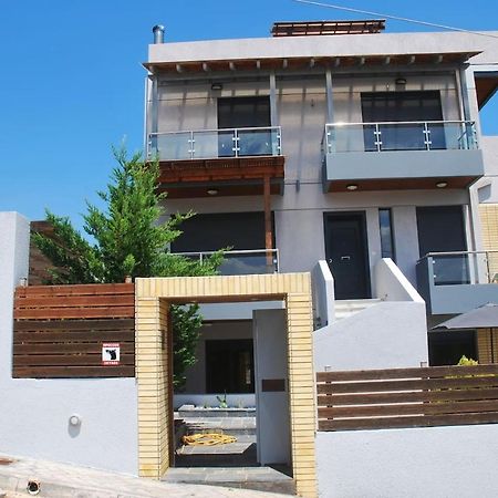 T&A Apartment,Near The Sea. Marathón Exterior foto